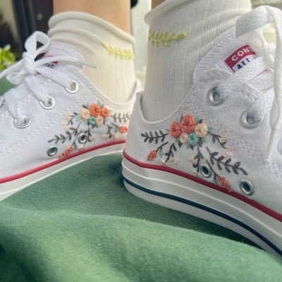 Personalized Rose Script Converse Embroidery