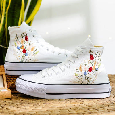 Dried Flowers Bouquet Converse Embroidery