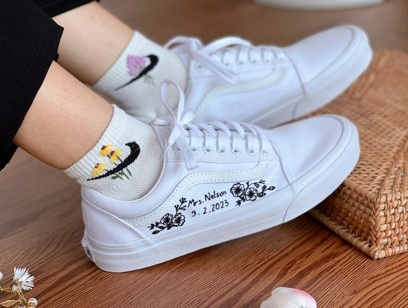 Black Rose Wedding Converse Embroidery