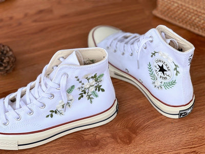 White Rose Wreath Converse Embroidery
