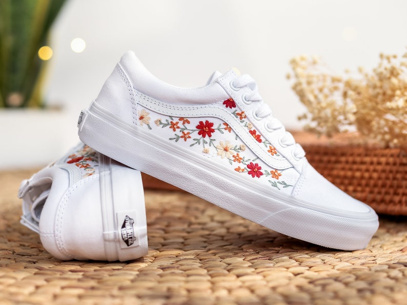 Daisy Vine Converse Embroidery