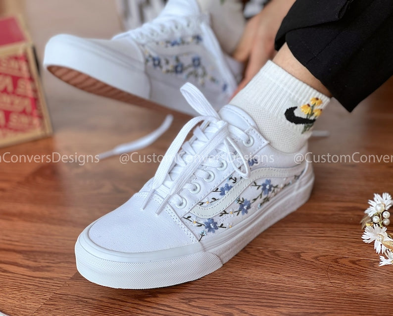 Embroidered Vans Blue Chrysanthemum