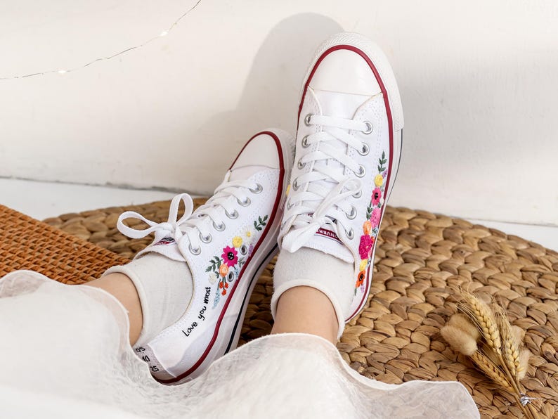 Bridal Flower Embroidered Converse Low Top